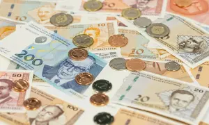 Banknoty i monety, w tym 200 marek, wskazują, jaka waluta w Bośni i Hercegowinie.